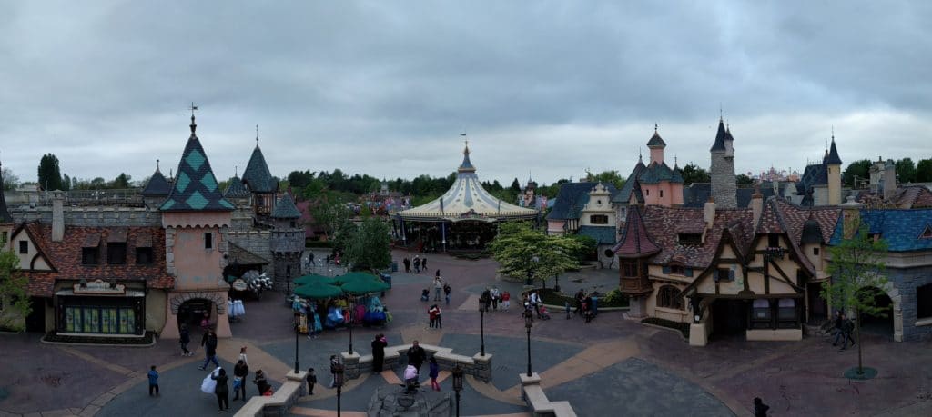Disneyland Paris Fantasyland - Extra Magic Hours