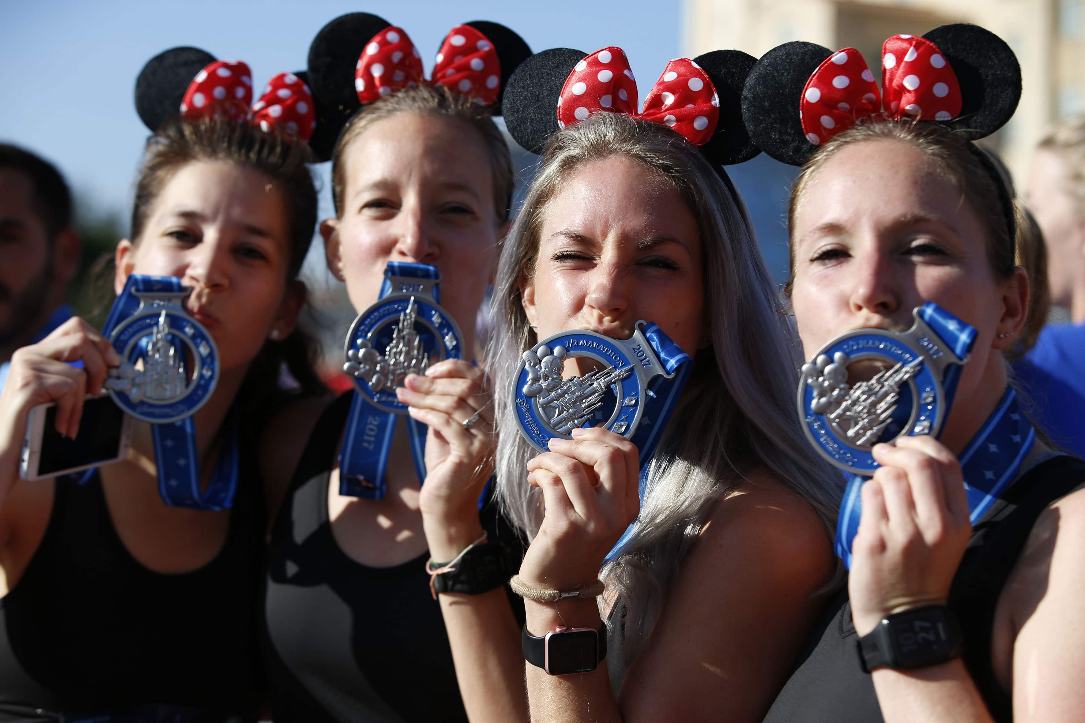 rundisney-2018-at-disneyland-paris-travel-to-the-magic