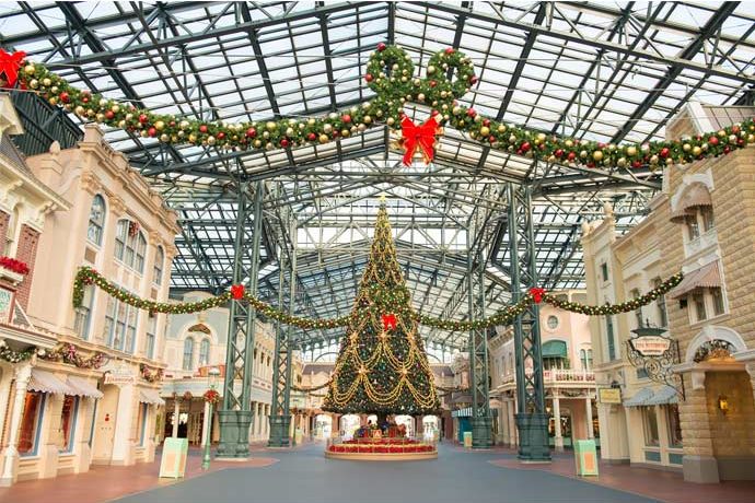 Tokyo Disneyland - Christmas 2017 - World Bazaar