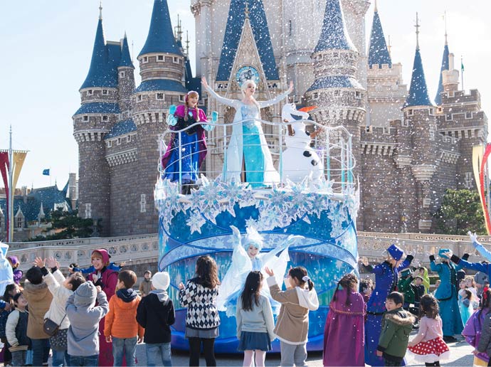 Tokyo Disneyland - Anna and Elsa’s Winter Greeting